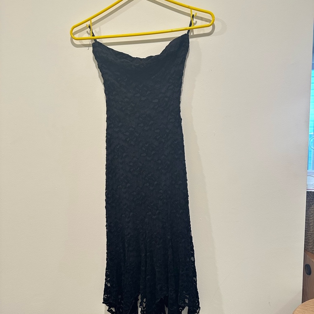 Elegant Black Lace Dress